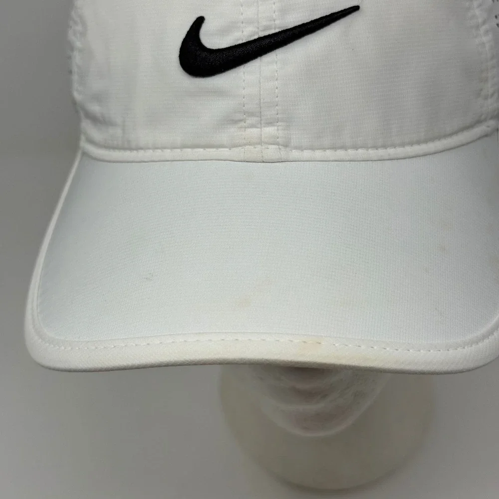 Distressed Nike Golf Hat White Perforated Performance Adjustable Cap Swoosh Logo
